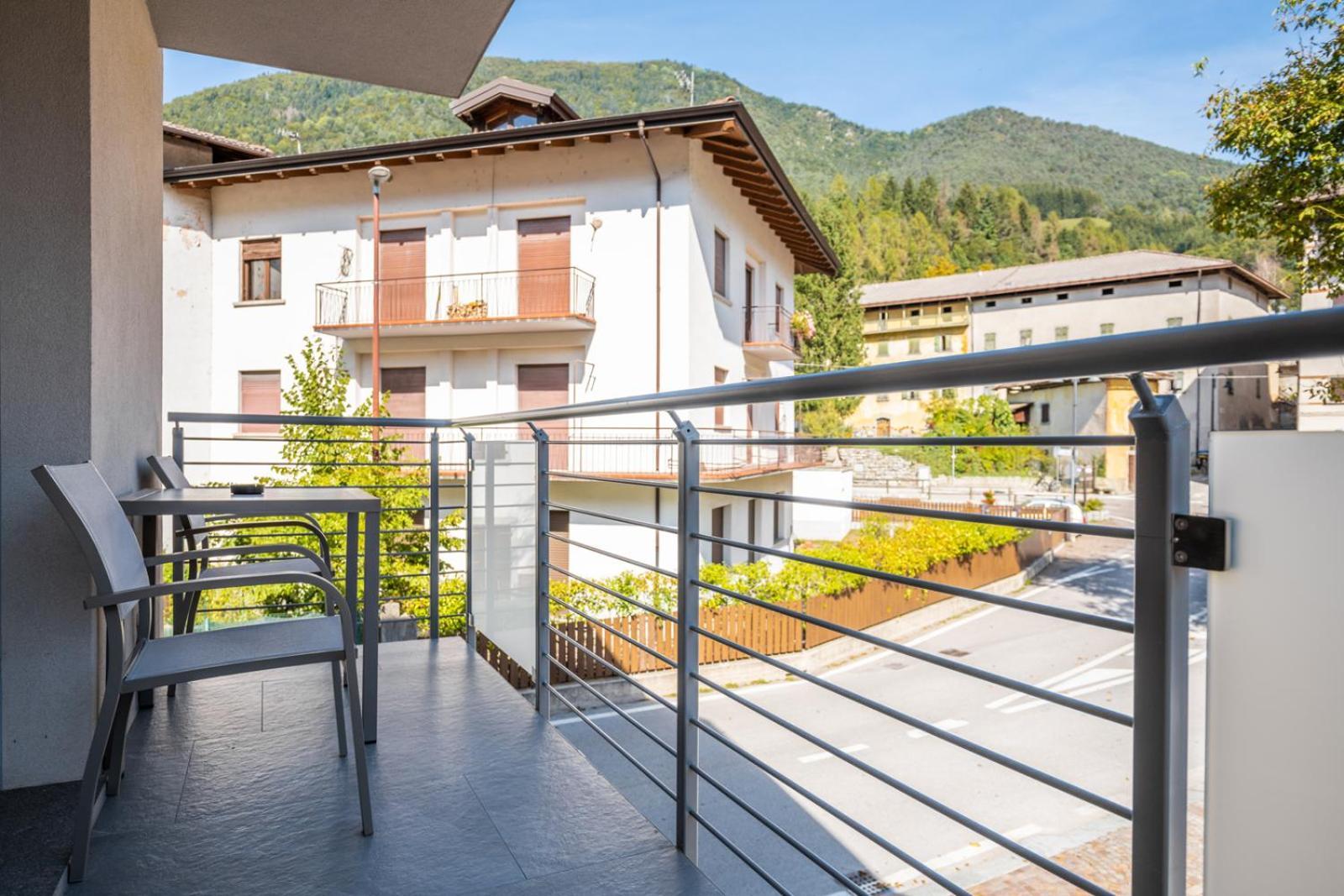 Ca' Leonardi - Valle Di Ledro Untertiharn Exterior foto